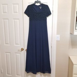 ❤️ Women's Onyx Nite Navy Blue Black Metallic Square Neckline Formal Dress